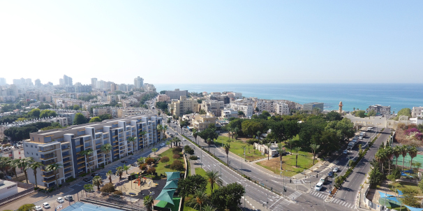 בניין וים
